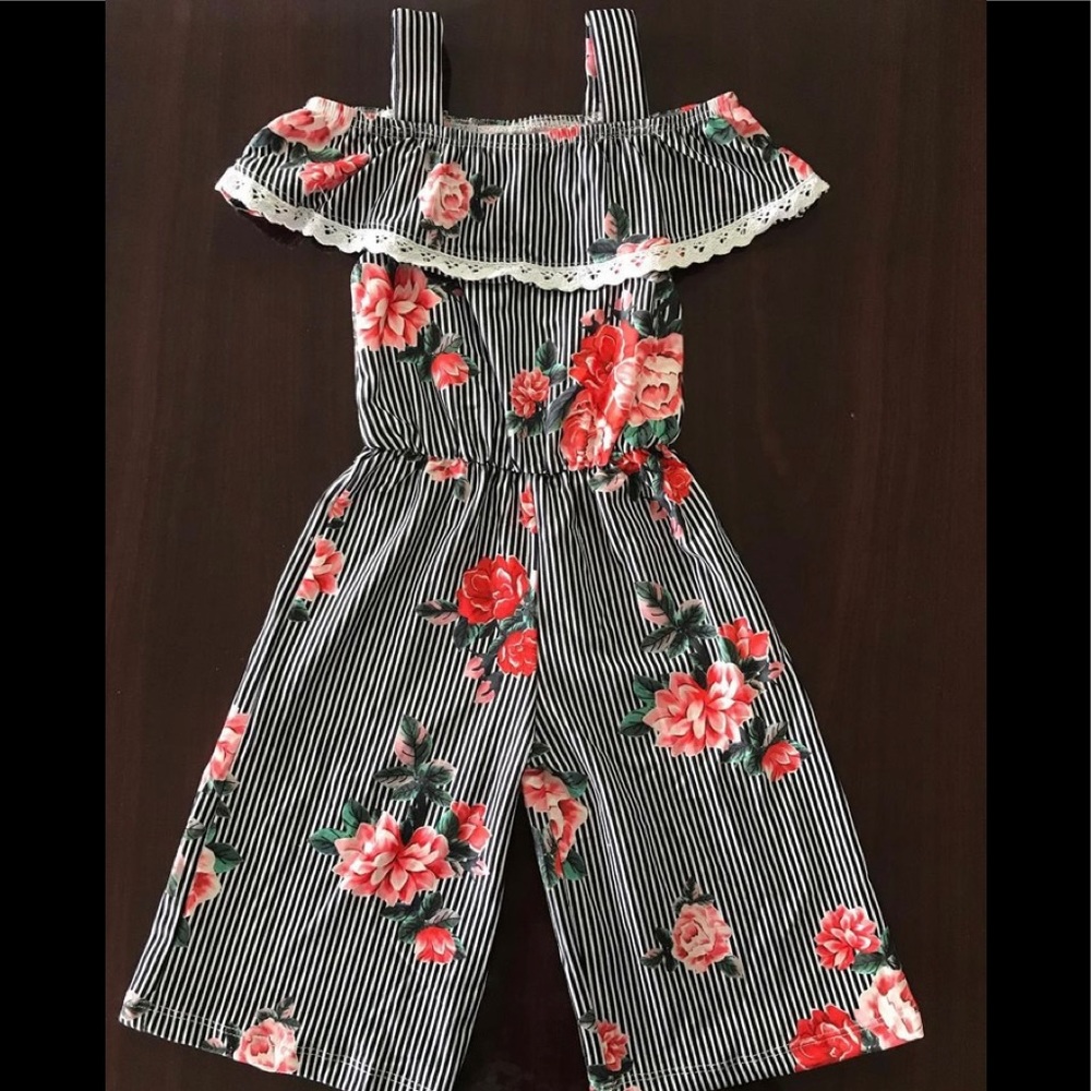 Flower Romper Girl’s Size 3T Black White New NWT